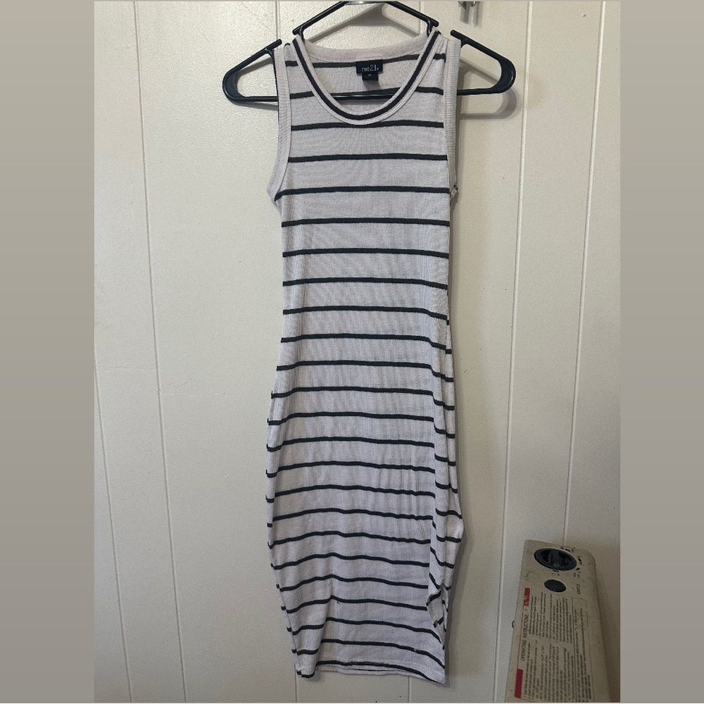 Rue21 Knee Length Bodycon Dress